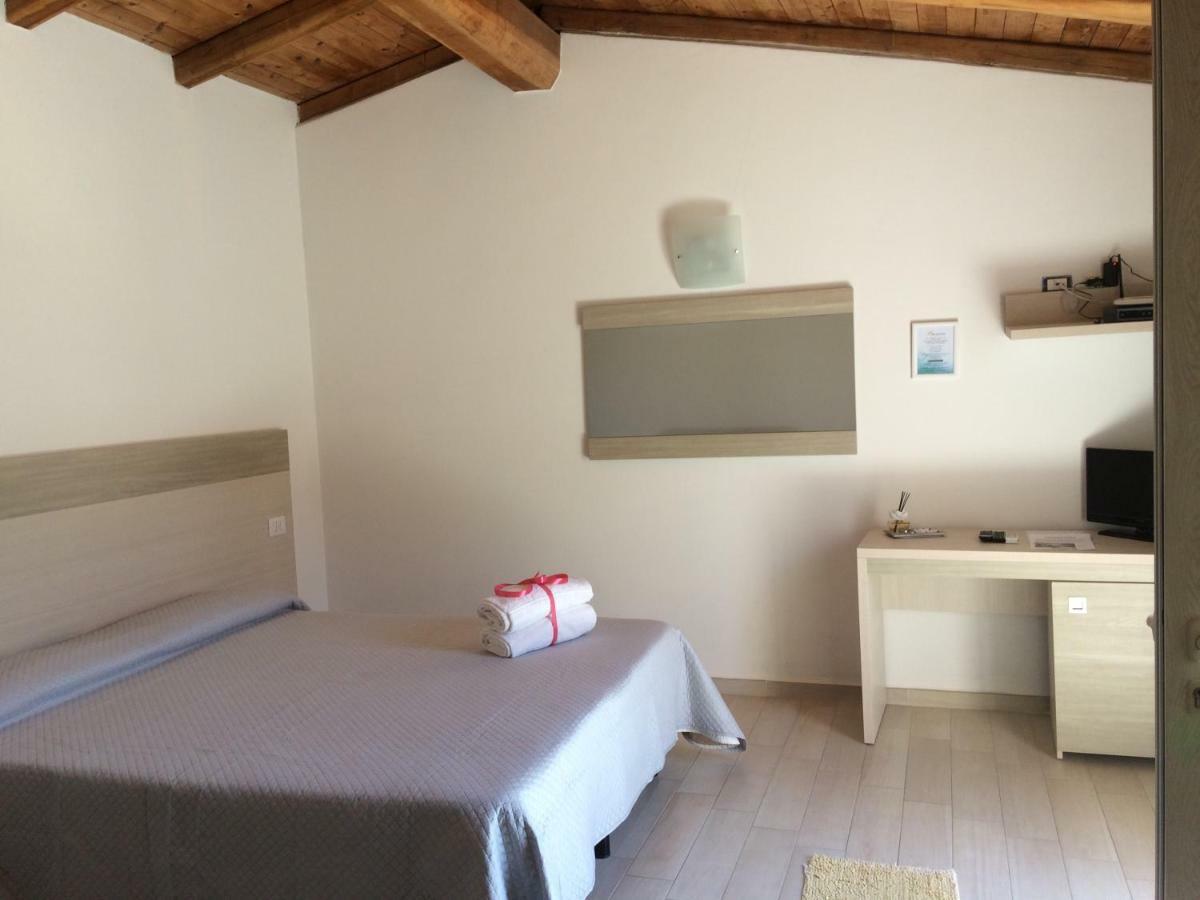 Bed and Breakfast Sole&Sale à San Teodoro  Extérieur photo