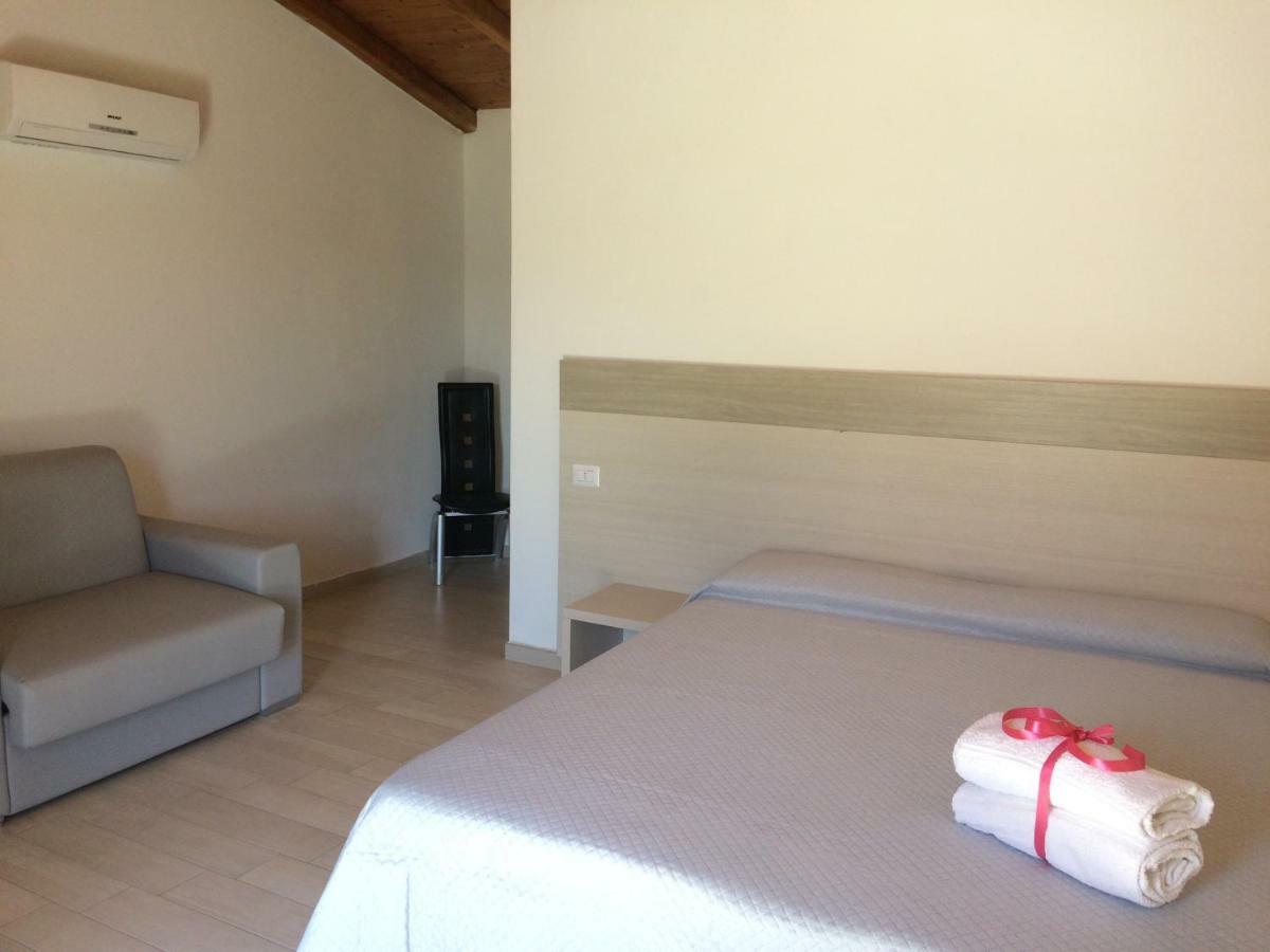 Bed and Breakfast Sole&Sale à San Teodoro  Extérieur photo